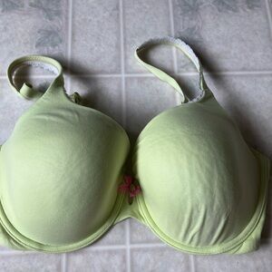 Lined perfect Coverage Lime Green Body by Victoria 34DDD Bra